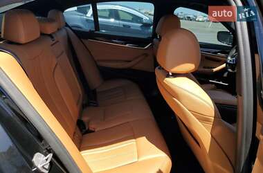 Седан BMW 5 Series 2020 в 