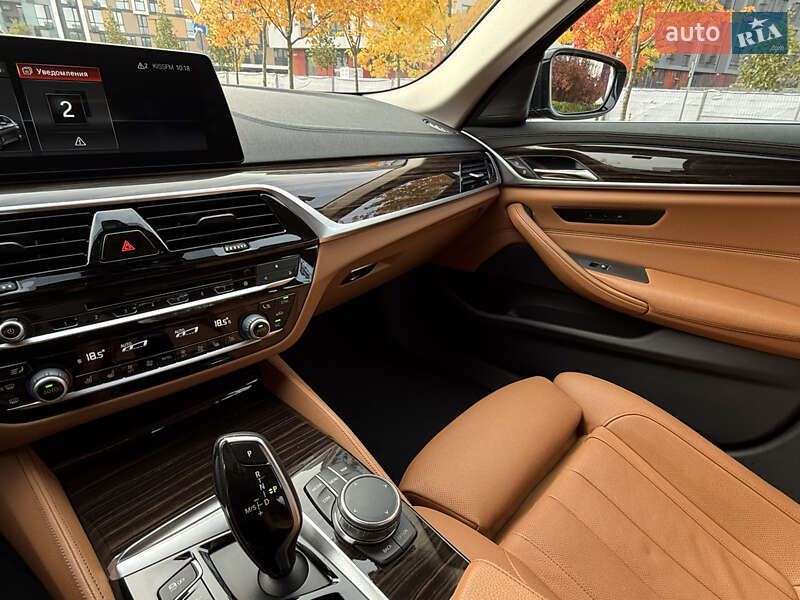Седан BMW 5 Series 2016 в Киеве фото 19 Седан BMW 5 Series 2016 в Киеве
