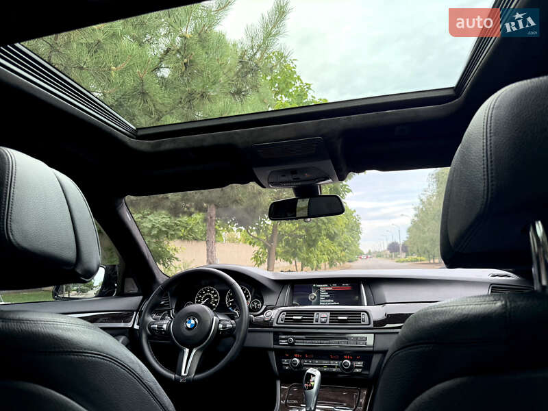 Седан BMW 5 Series 2013 в Одессе