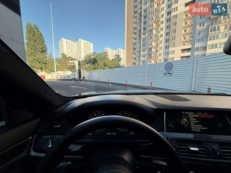 Седан BMW 5 Series 2013 в Одессе