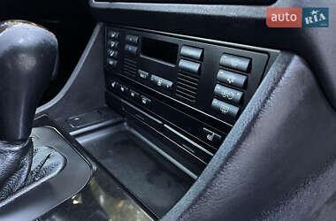 Седан BMW 5 Series 2001 в 