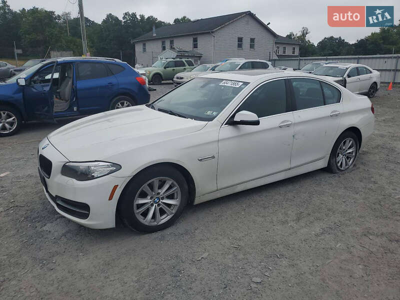 Седан BMW 5 Series 2014 в Киеве