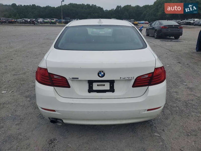 Седан BMW 5 Series 2014 в Киеве