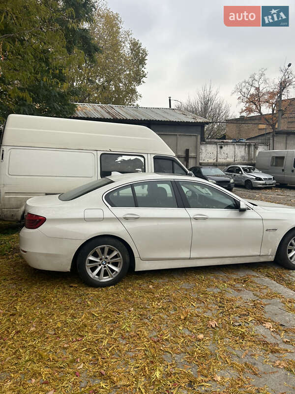 Седан BMW 5 Series 2014 в Киеве