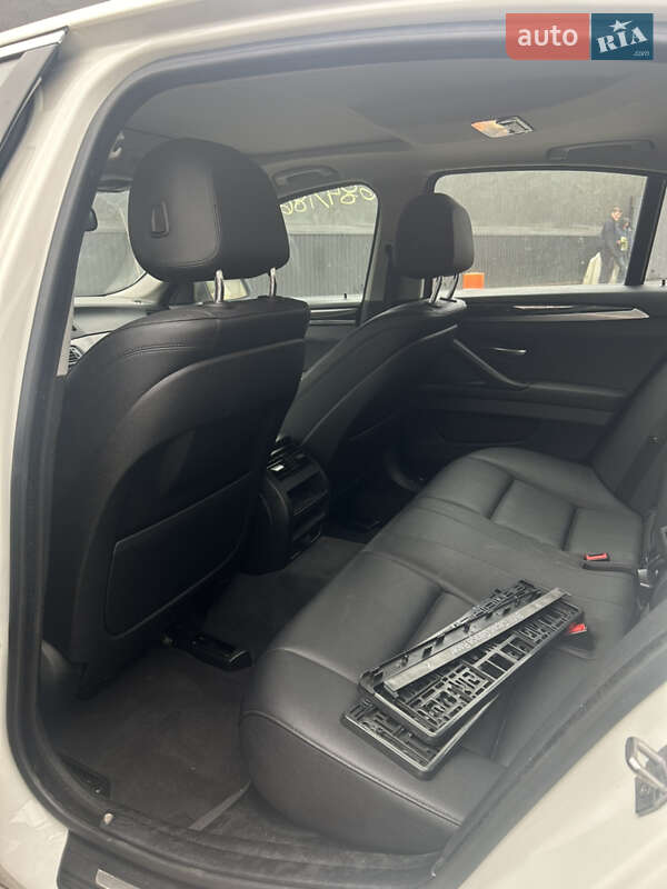 Седан BMW 5 Series 2014 в Киеве
