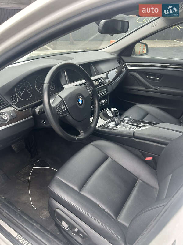 Седан BMW 5 Series 2014 в Киеве