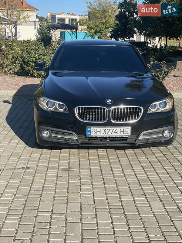 Седан BMW 5 Series 2016 в Одессе