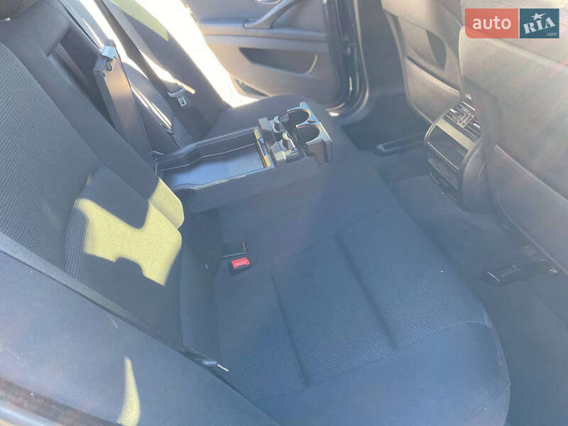 Седан BMW 5 Series 2016 в Одессе