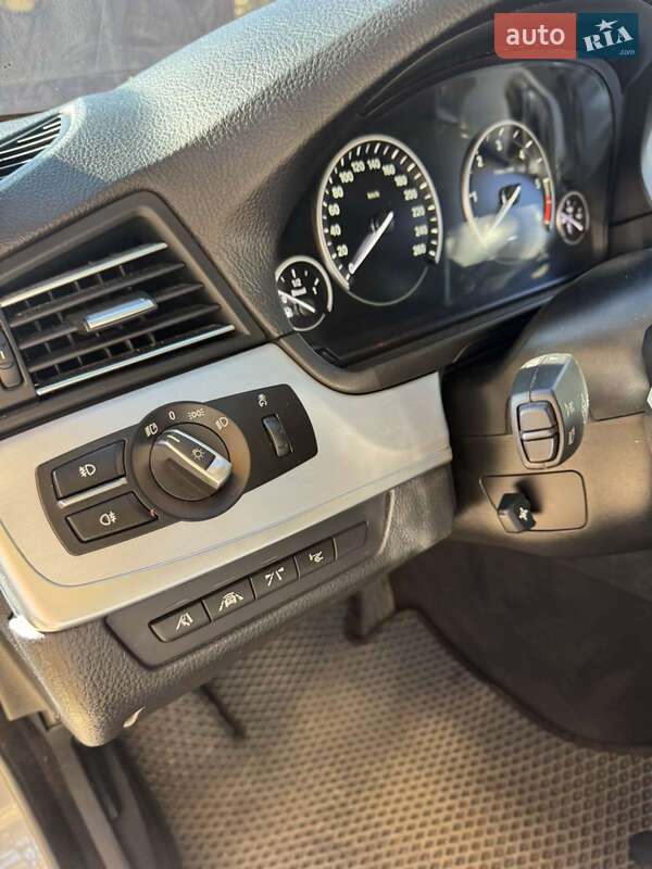 Седан BMW 5 Series 2015 в Ивано-Франковске