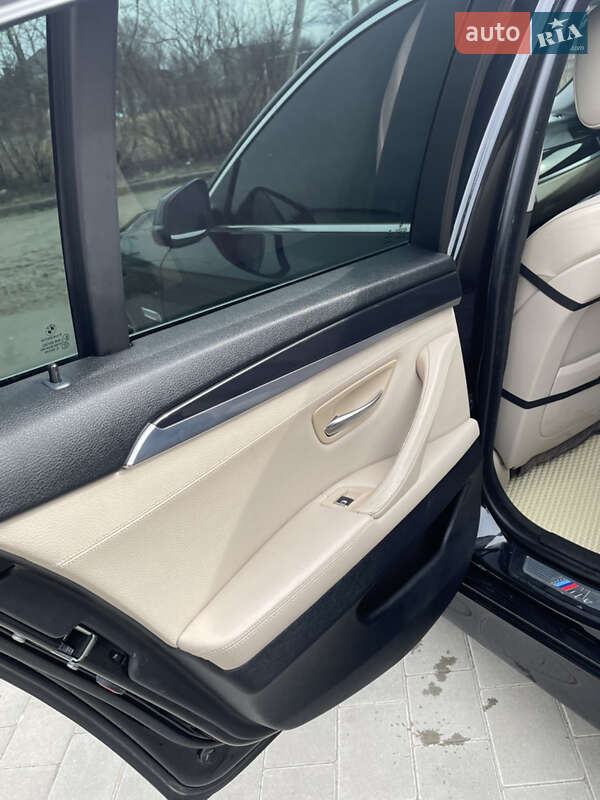 Седан BMW 5 Series 2014 в Бориславе фото 15 Седан BMW 5 Series 2014 в Бориславе