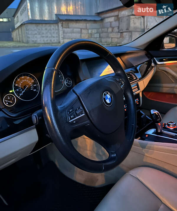 Седан BMW 5 Series 2010 в Киеве