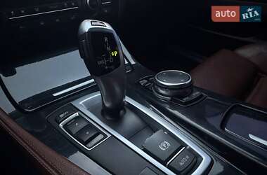 Седан BMW 5 Series 2013 в 