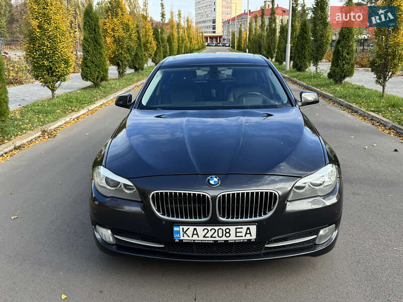 Седан BMW 5 Series 2011 в Киеве