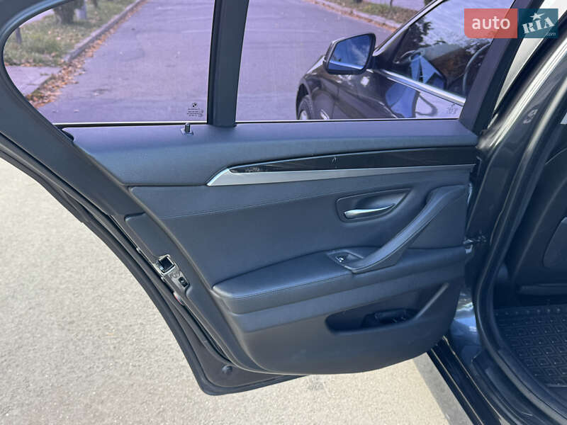 Седан BMW 5 Series 2011 в Киеве
