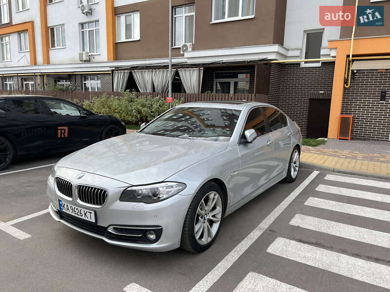 BMW 5 Series 2015