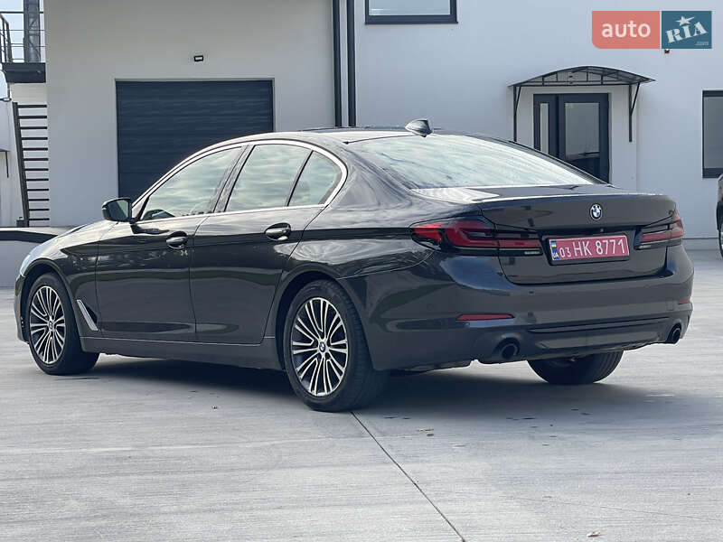 Седан BMW 5 Series 2017 в Луцке фото 14 Седан BMW 5 Series 2017 в Луцке