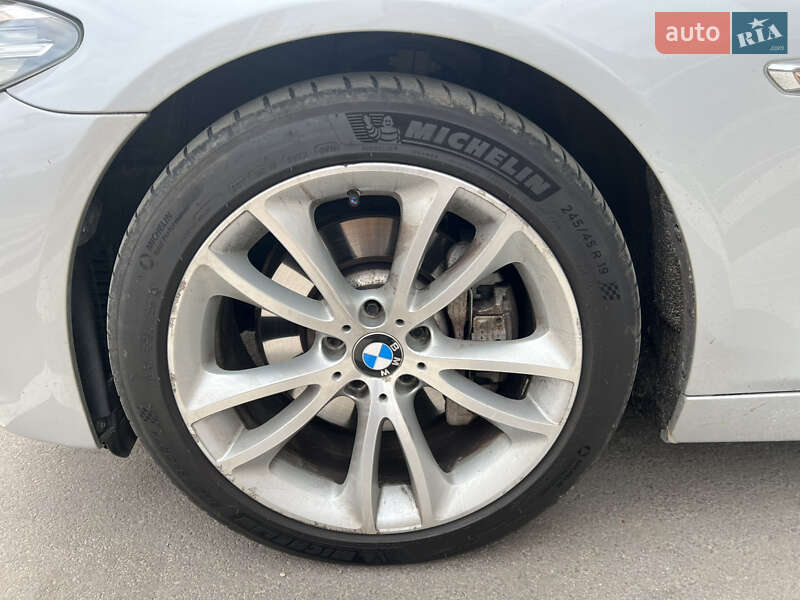 Седан BMW 5 Series 2015 в Киеве
