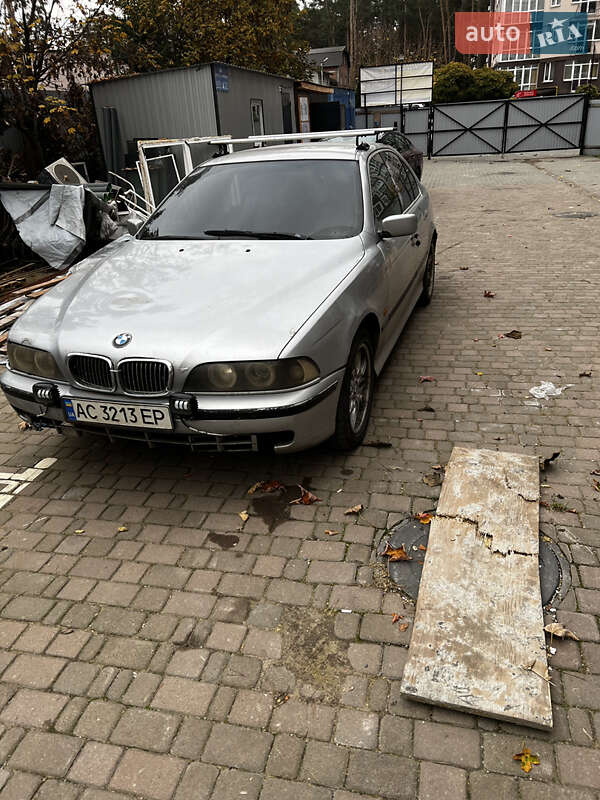 Седан BMW 5 Series 1996 в  фото Седан BMW 5 Series 1996 в