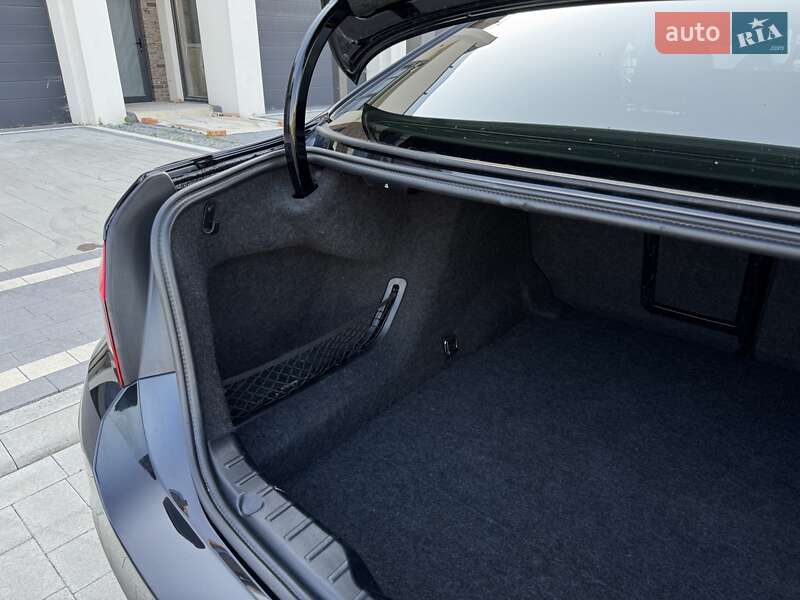 Седан BMW 5 Series 2015 в Ковеле