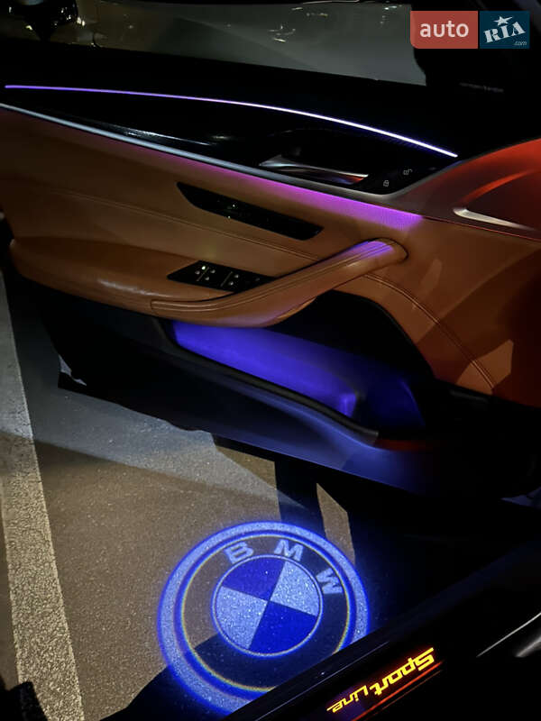 Седан BMW 5 Series 2017 в Киеве