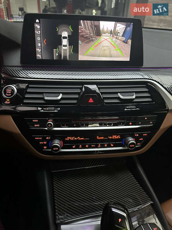 Седан BMW 5 Series 2017 в Киеве