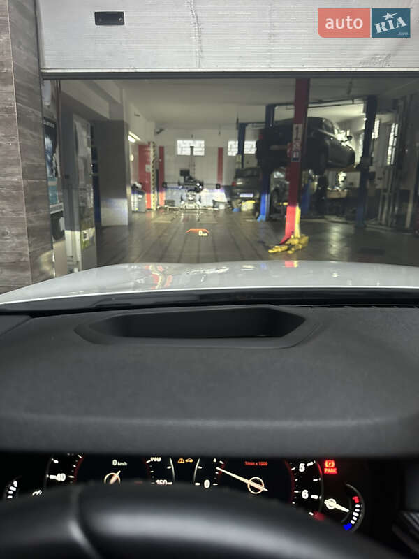 Седан BMW 5 Series 2017 в Киеве