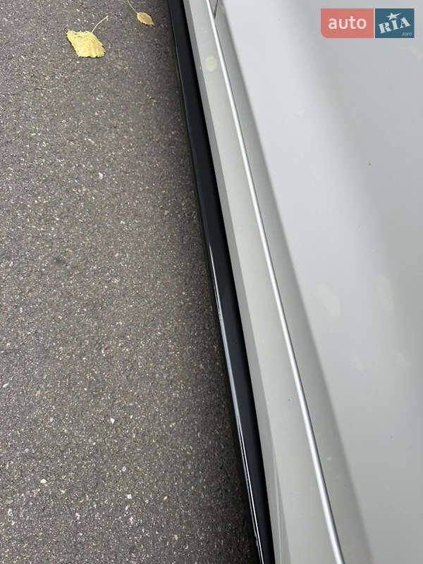 Седан BMW 5 Series 2017 в Киеве