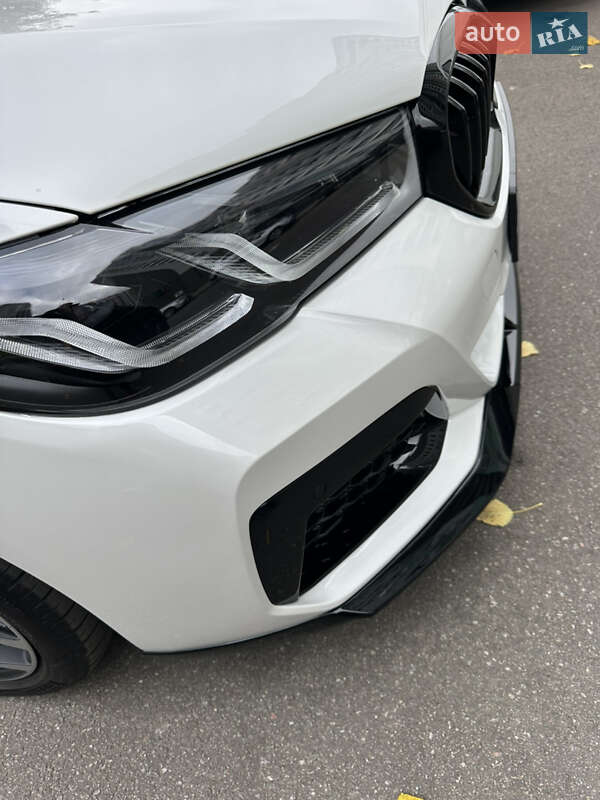 Седан BMW 5 Series 2017 в Киеве