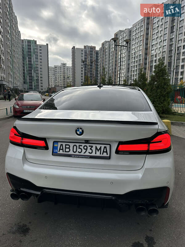 Седан BMW 5 Series 2017 в Киеве