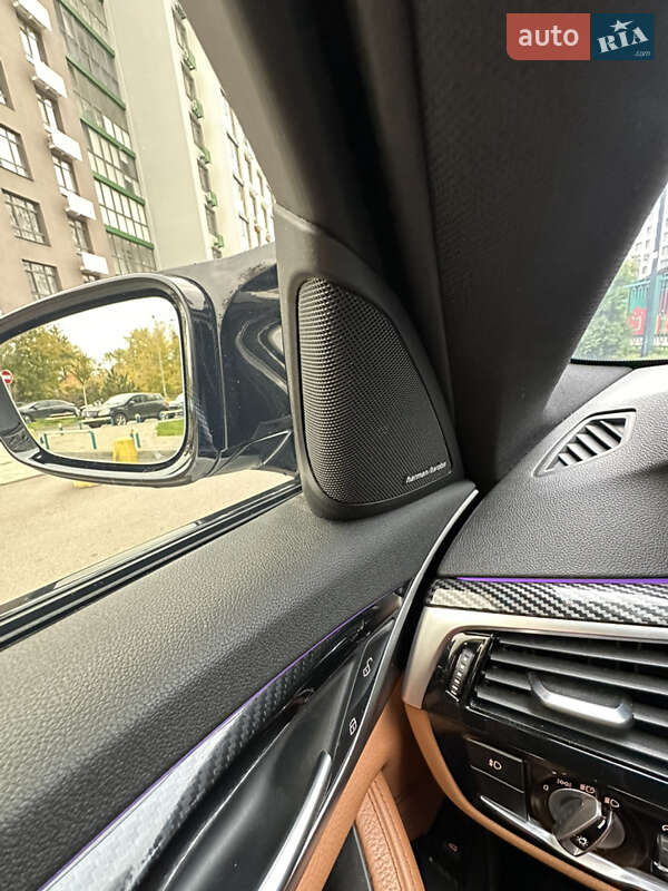 Седан BMW 5 Series 2017 в Киеве