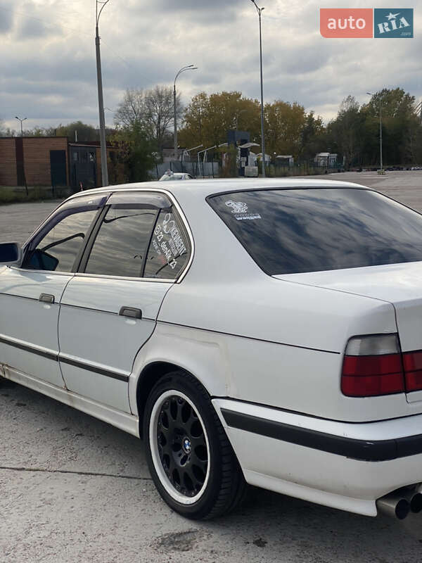 Седан BMW 5 Series 1992 в Києві фото 6 Седан BMW 5 Series 1992 в Києві