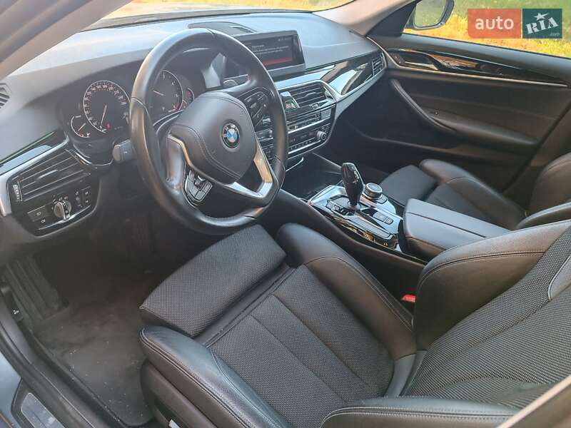 Универсал BMW 5 Series 2019 в Львове фото 12 Универсал BMW 5 Series 2019 в Львове
