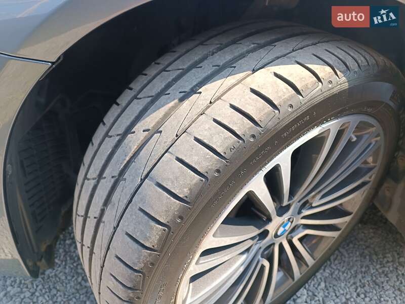 Универсал BMW 5 Series 2019 в Львове фото 36 Универсал BMW 5 Series 2019 в Львове