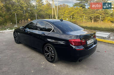 Седан BMW 5 Series 2013 в 