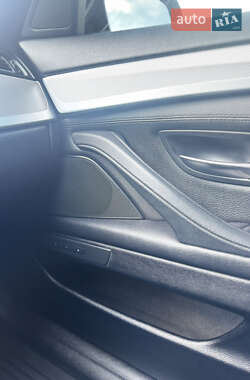 Седан BMW 5 Series 2013 в 