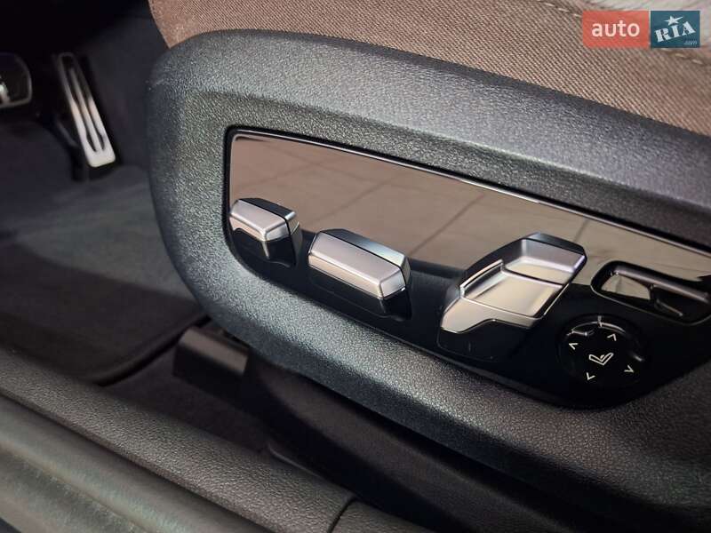 Седан BMW 5 Series 2017 в Николаеве фото 19 Седан BMW 5 Series 2017 в Николаеве