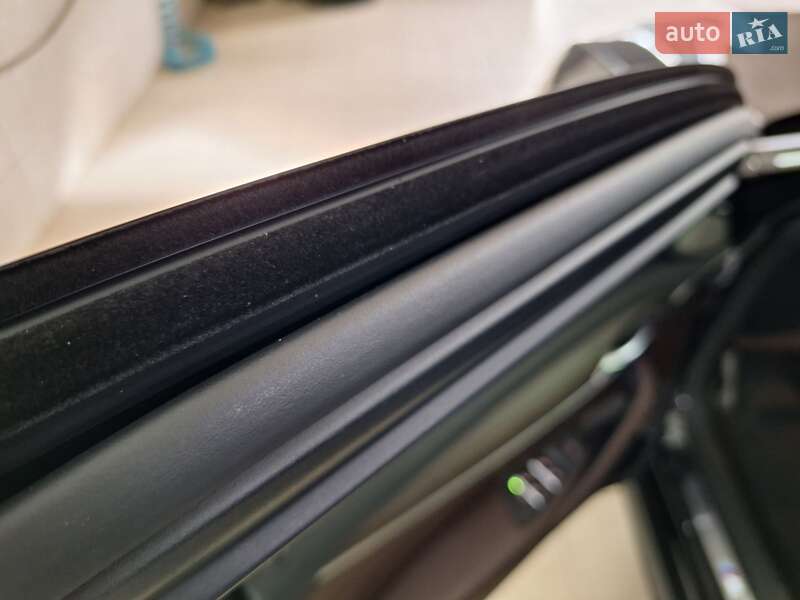 Седан BMW 5 Series 2017 в Николаеве фото 39 Седан BMW 5 Series 2017 в Николаеве