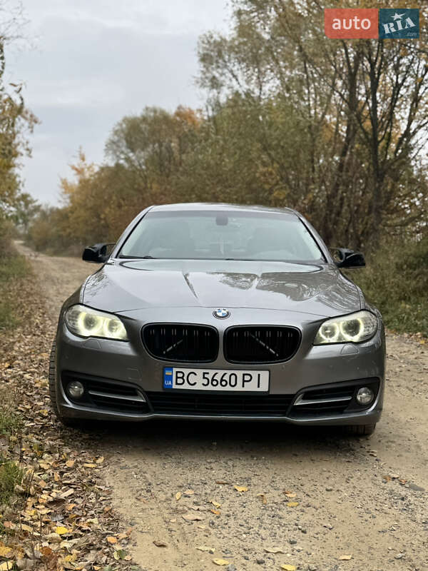 Седан BMW 5 Series 2012 в Николаеве фото 4 Седан BMW 5 Series 2012 в Николаеве