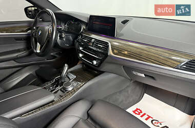 Седан BMW 5 Series 2019 в 