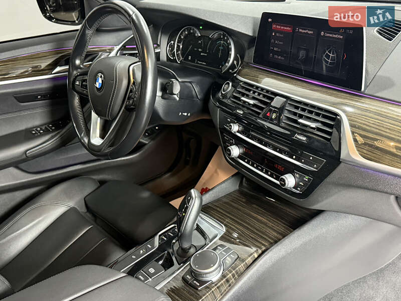 Седан BMW 5 Series 2019 в Одесі фото 36 Седан BMW 5 Series 2019 в Одесі