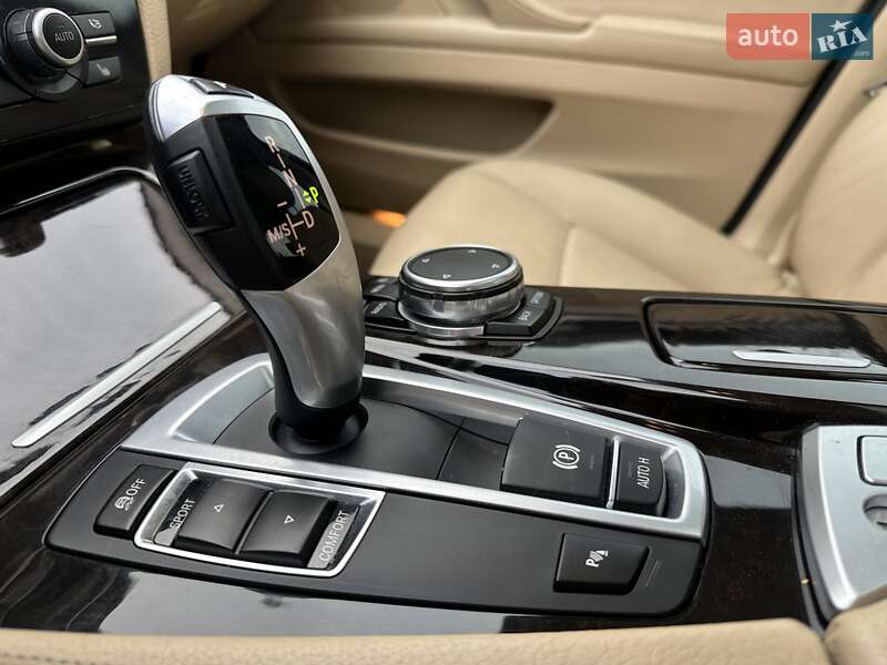 Седан BMW 5 Series 2014 в Киеве