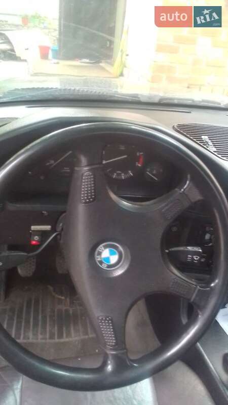 Седан BMW 5 Series 1989 в Умани фото 2 Седан BMW 5 Series 1989 в Умани