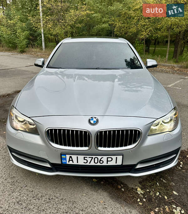 Седан BMW 5 Series 2016 в Киеве фото 10 Седан BMW 5 Series 2016 в Киеве
