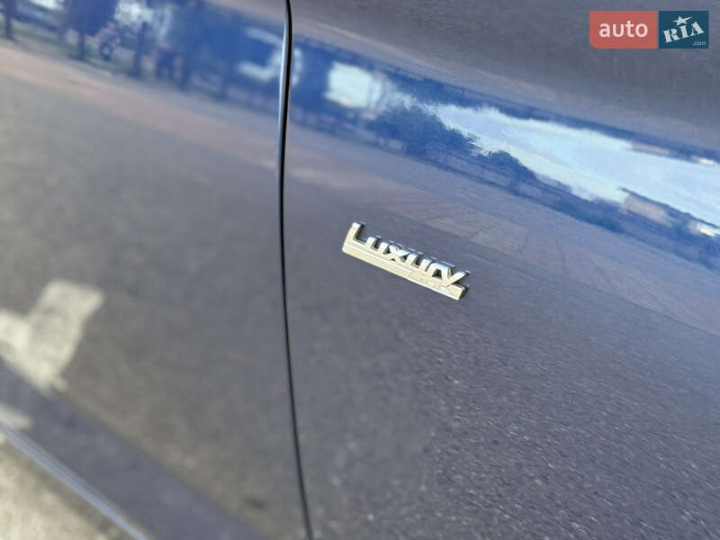 Седан BMW 5 Series 2018 в Киеве фото 16 Седан BMW 5 Series 2018 в Киеве