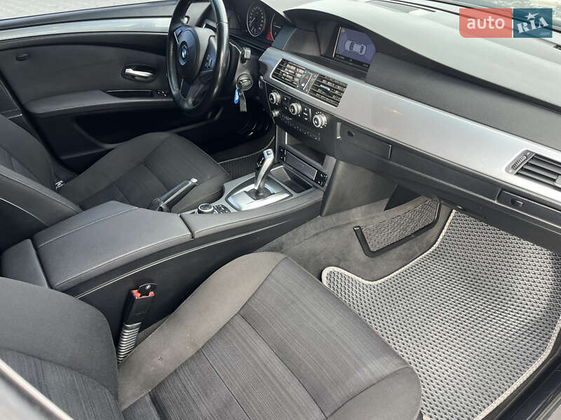 Седан BMW 5 Series 2009 в Вінниці