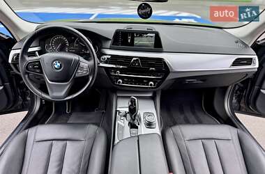 Универсал BMW 5 Series 2017 в 