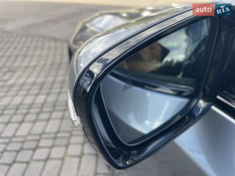 Седан BMW 5 Series 2019 в Черновцах фото 19 Седан BMW 5 Series 2019 в Черновцах