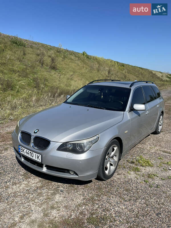 Універсал BMW 5 Series 2005 в Рокитному