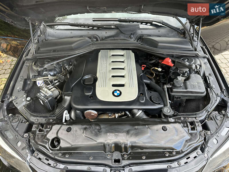 Універсал BMW 5 Series 2004 в Львові