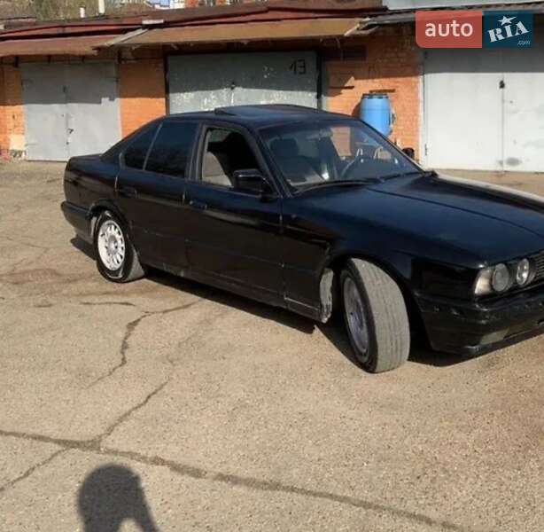 Седан BMW 5 Series 1990 в Бобровиці фото 3 Седан BMW 5 Series 1990 в Бобровиці